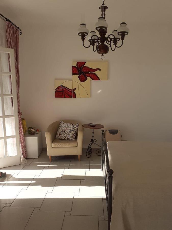 La Terrazzina Sul Tramonto Bed & Breakfast Forio di Ischia Dış mekan fotoğraf