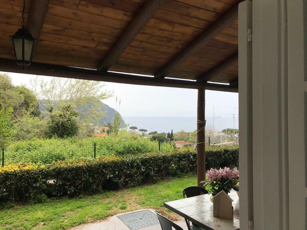 La Terrazzina Sul Tramonto Bed & Breakfast Forio di Ischia Dış mekan fotoğraf