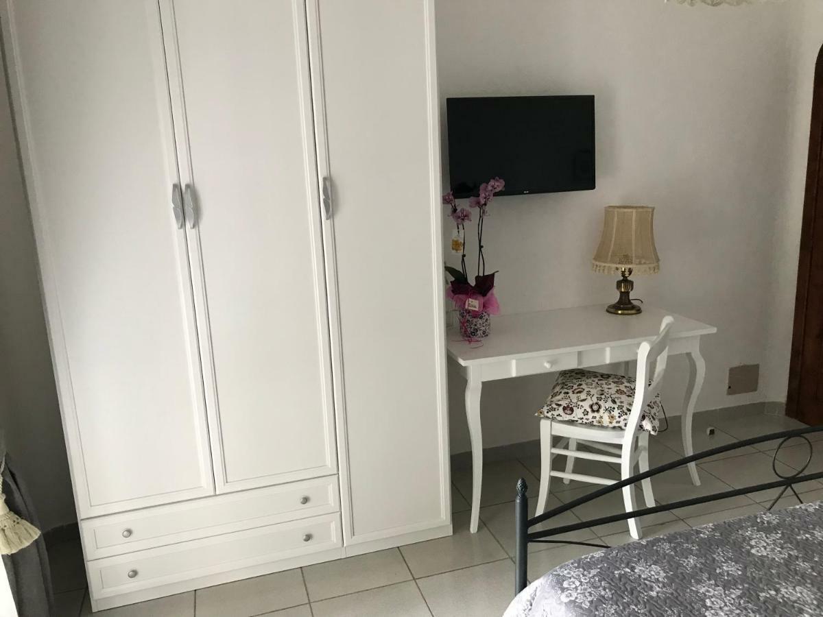 La Terrazzina Sul Tramonto Bed & Breakfast Forio di Ischia Dış mekan fotoğraf
