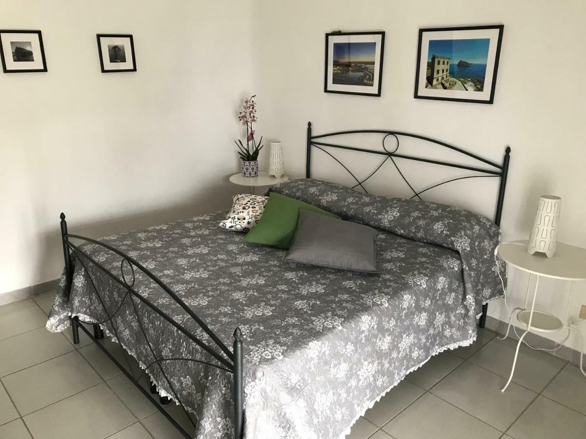 La Terrazzina Sul Tramonto Bed & Breakfast Forio di Ischia Dış mekan fotoğraf